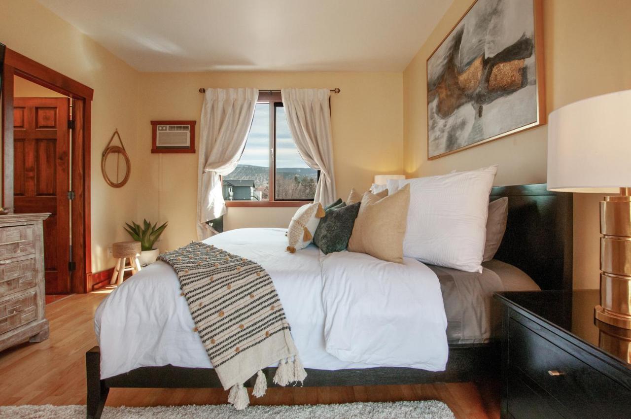 Casa Grande Inn & Suites Penticton Esterno foto