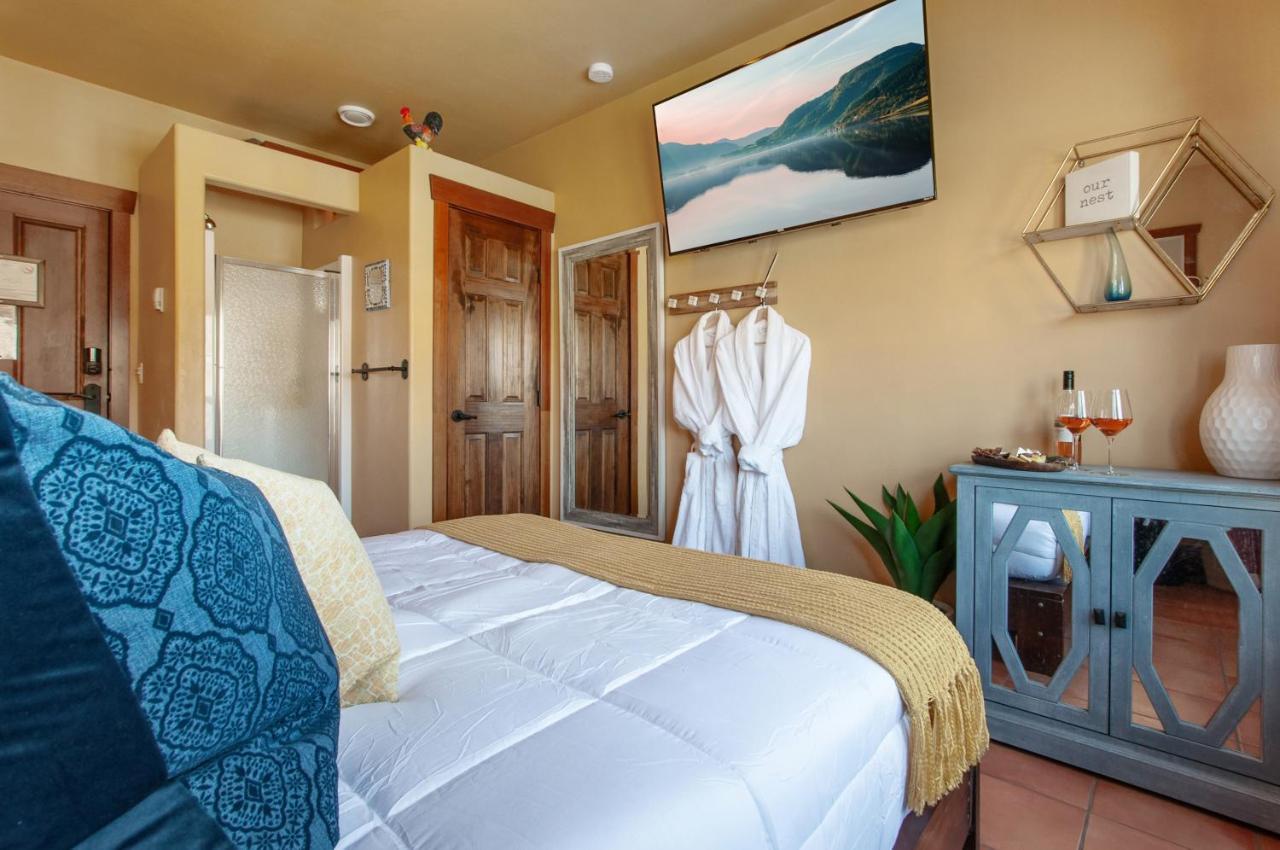 Casa Grande Inn & Suites Penticton Esterno foto